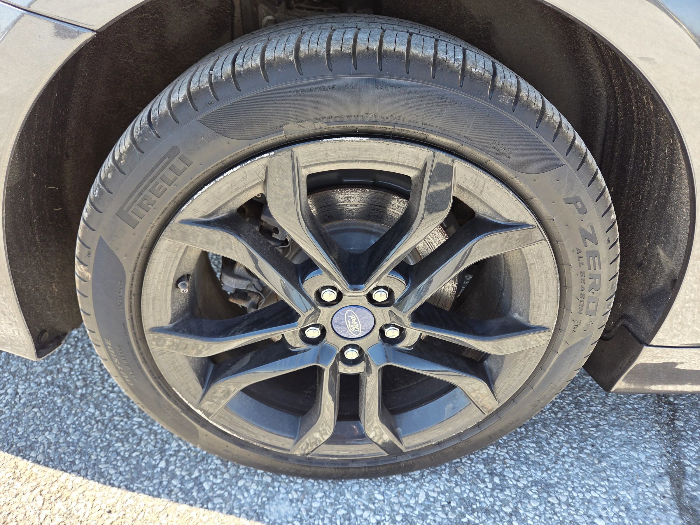 Used 2019 Ford Fusion SE w/ Equipment Group 151A image 10