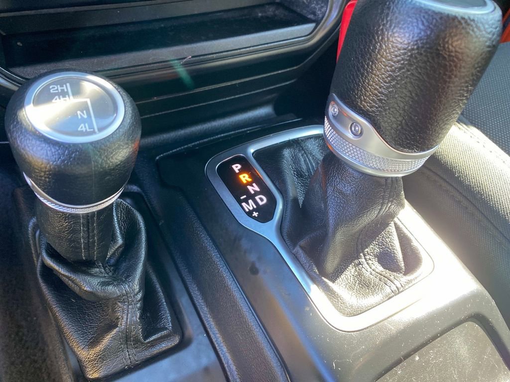 Used 2020 Jeep Wrangler Unlimited Sport image 17