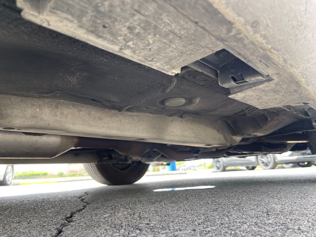 Used 2012 Toyota Camry LE image 14