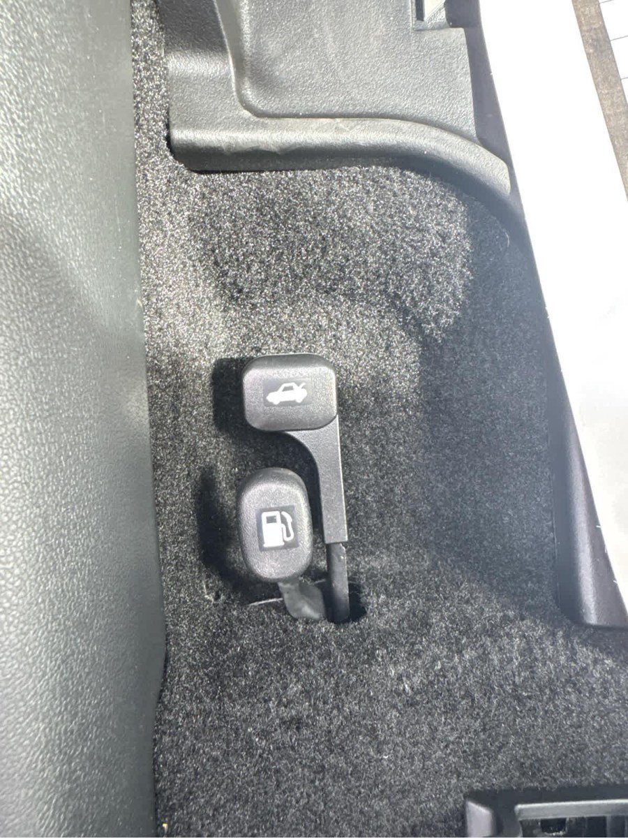 New 2026 Hyundai Elantra SE FWD image 44