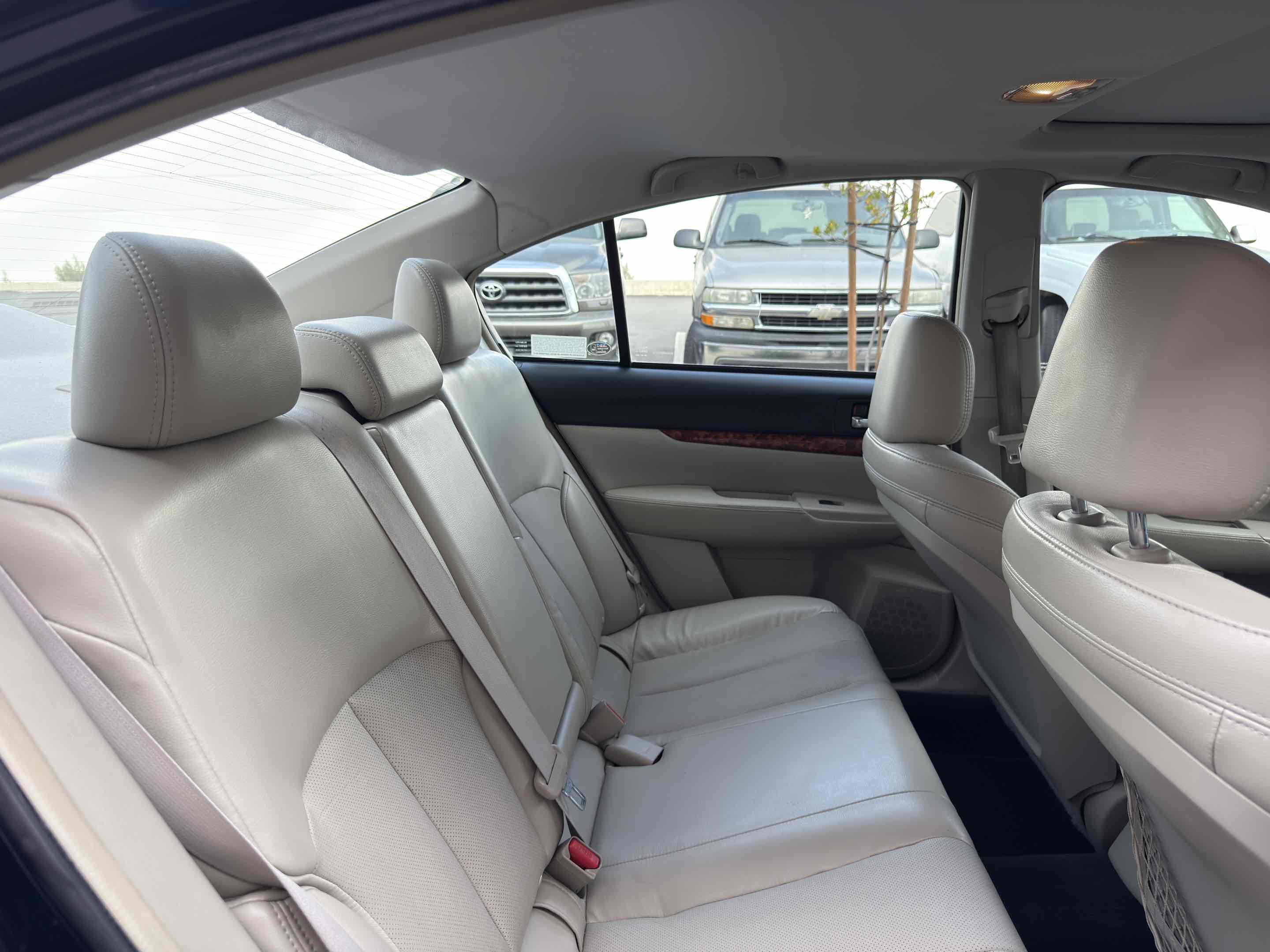 Used 2010 Subaru Legacy 2.5GT Limited w/ Popular Equipment Group 2C image 54