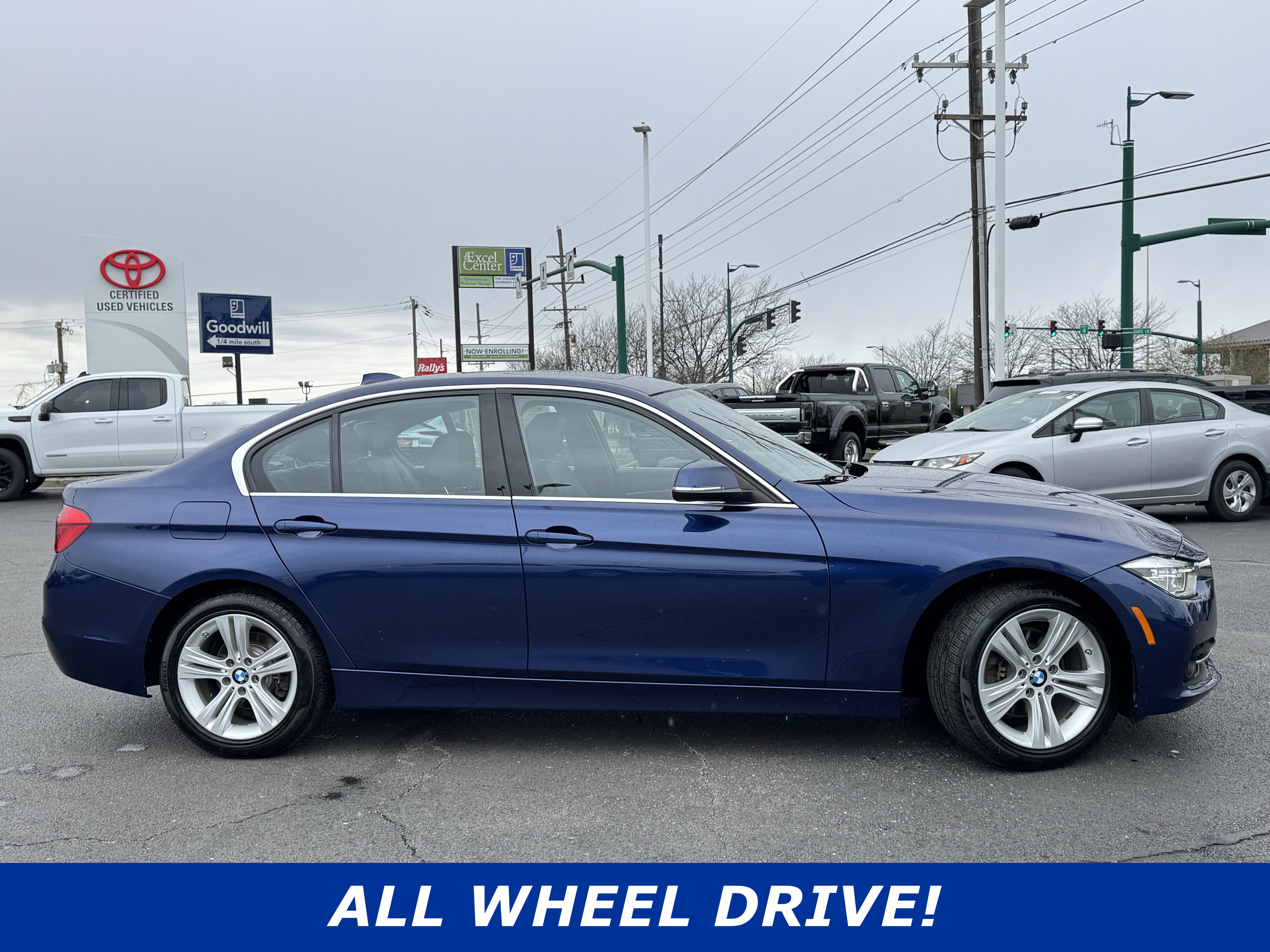 Used 2017 BMW 330i xDrive Sedan image 2