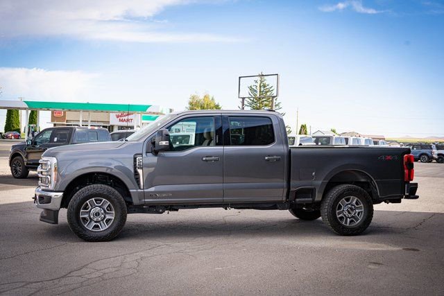 Used 2024 Ford F250 Lariat image 11