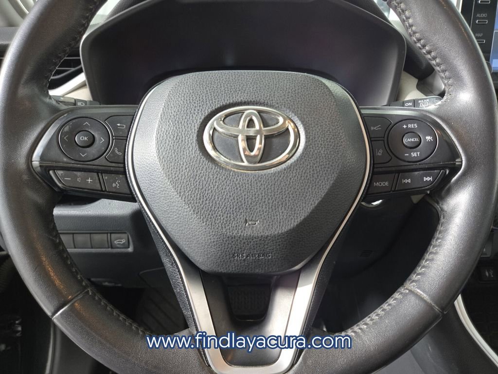 Used 2019 Toyota RAV4 XLE Premium w/ Carpet Mat Package image 21