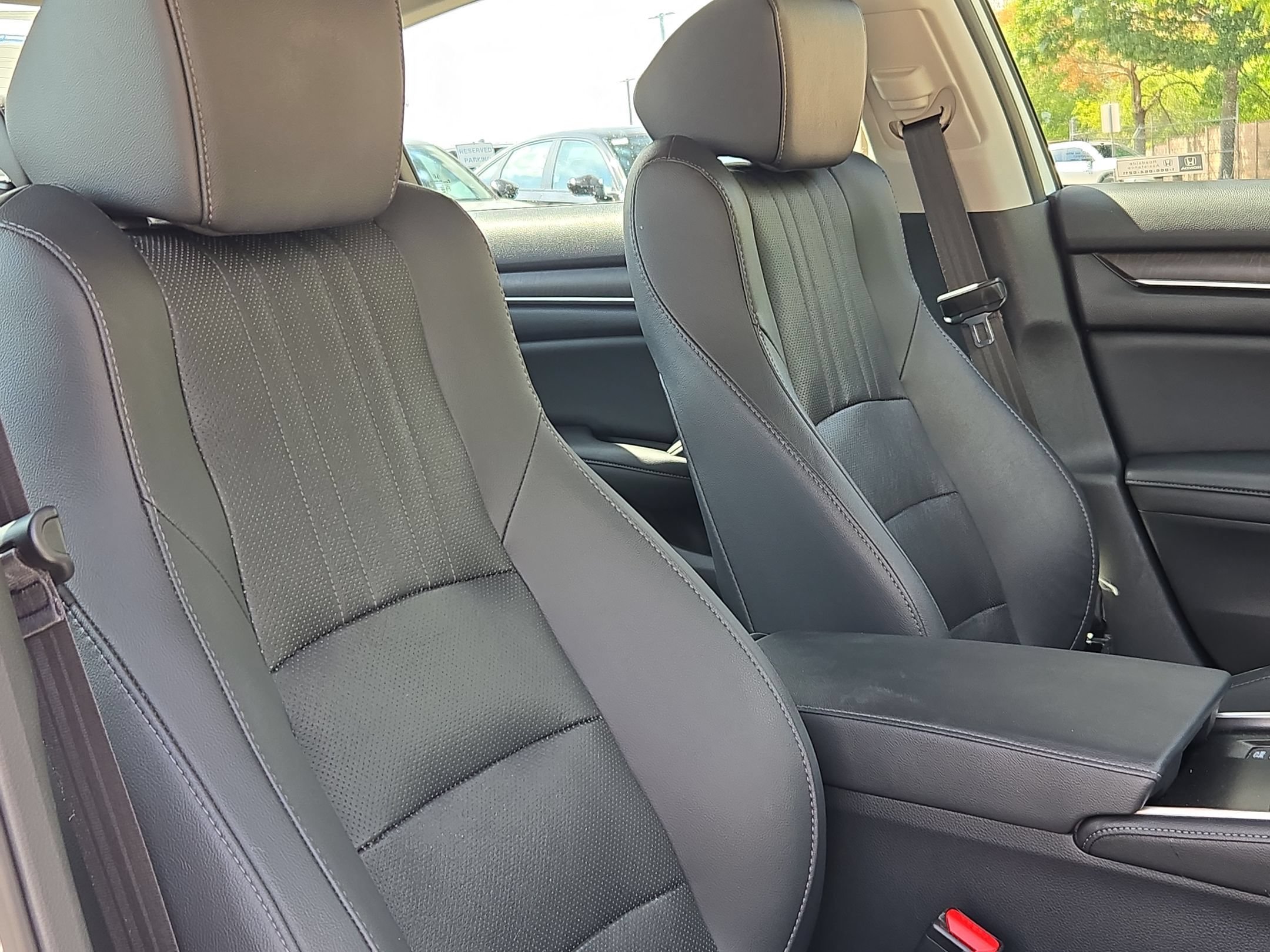 Certified 2020 Honda Accord Touring image 29