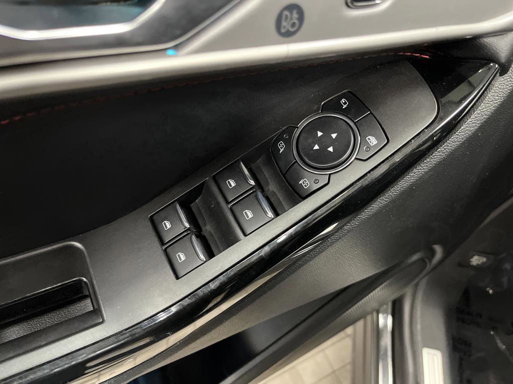 Used 2023 Ford Explorer ST-Line AWD/4WD image 29