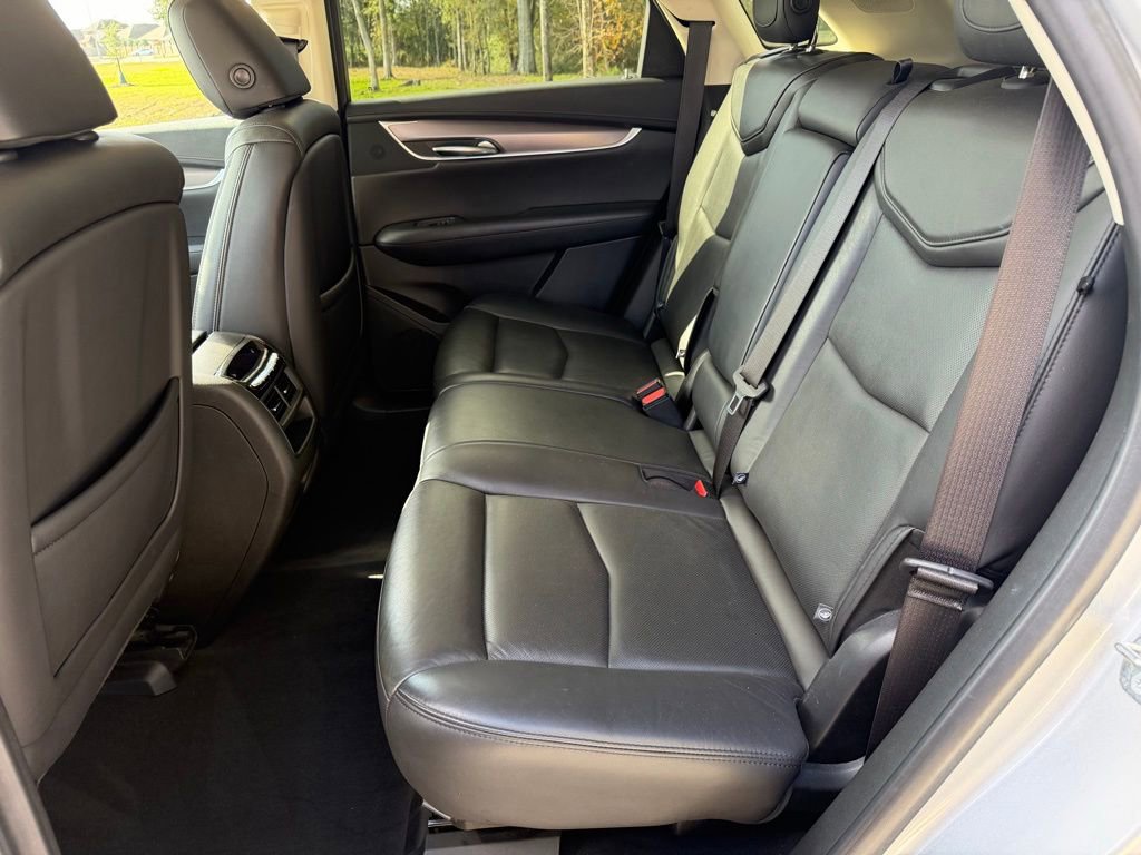 Used 2019 Cadillac XT5 Premium Luxury image 14