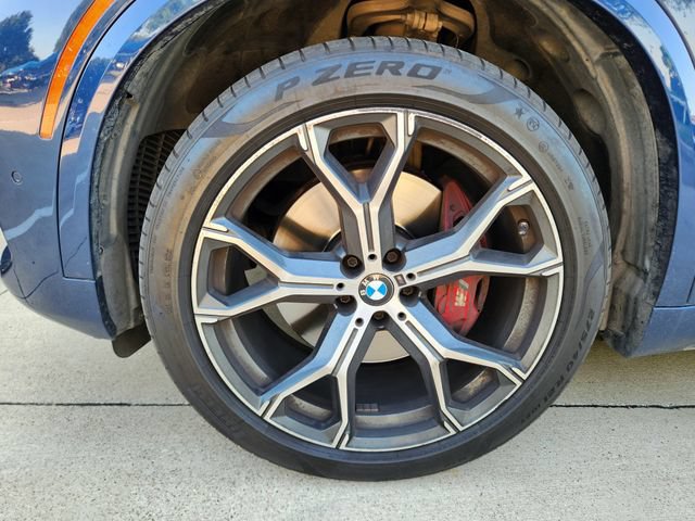 Used 2021 BMW X5 xDrive40i w/ M Sport Package AWD/4WD image 9