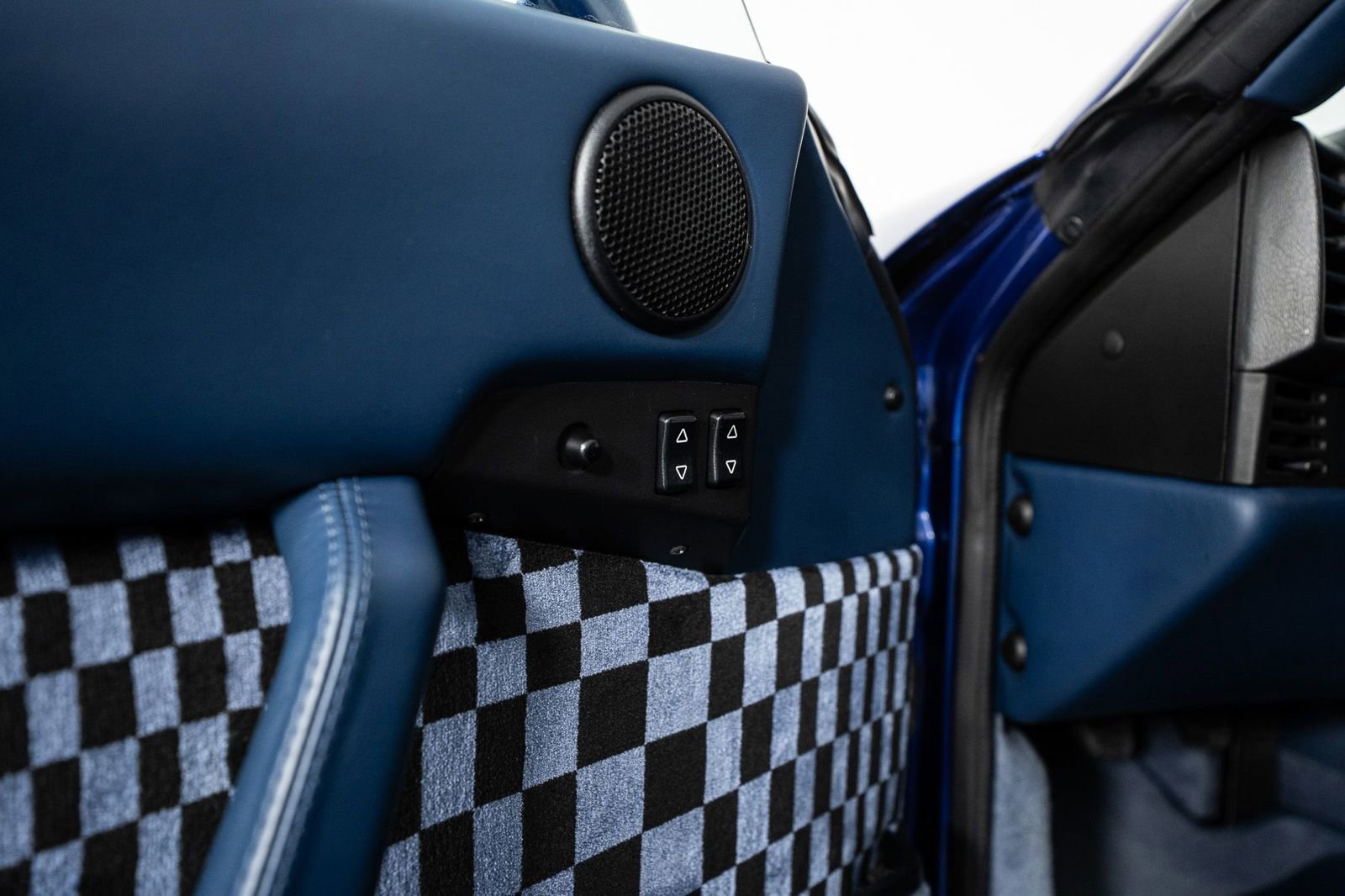 Used 1992 Porsche 968 Cabriolet image 24