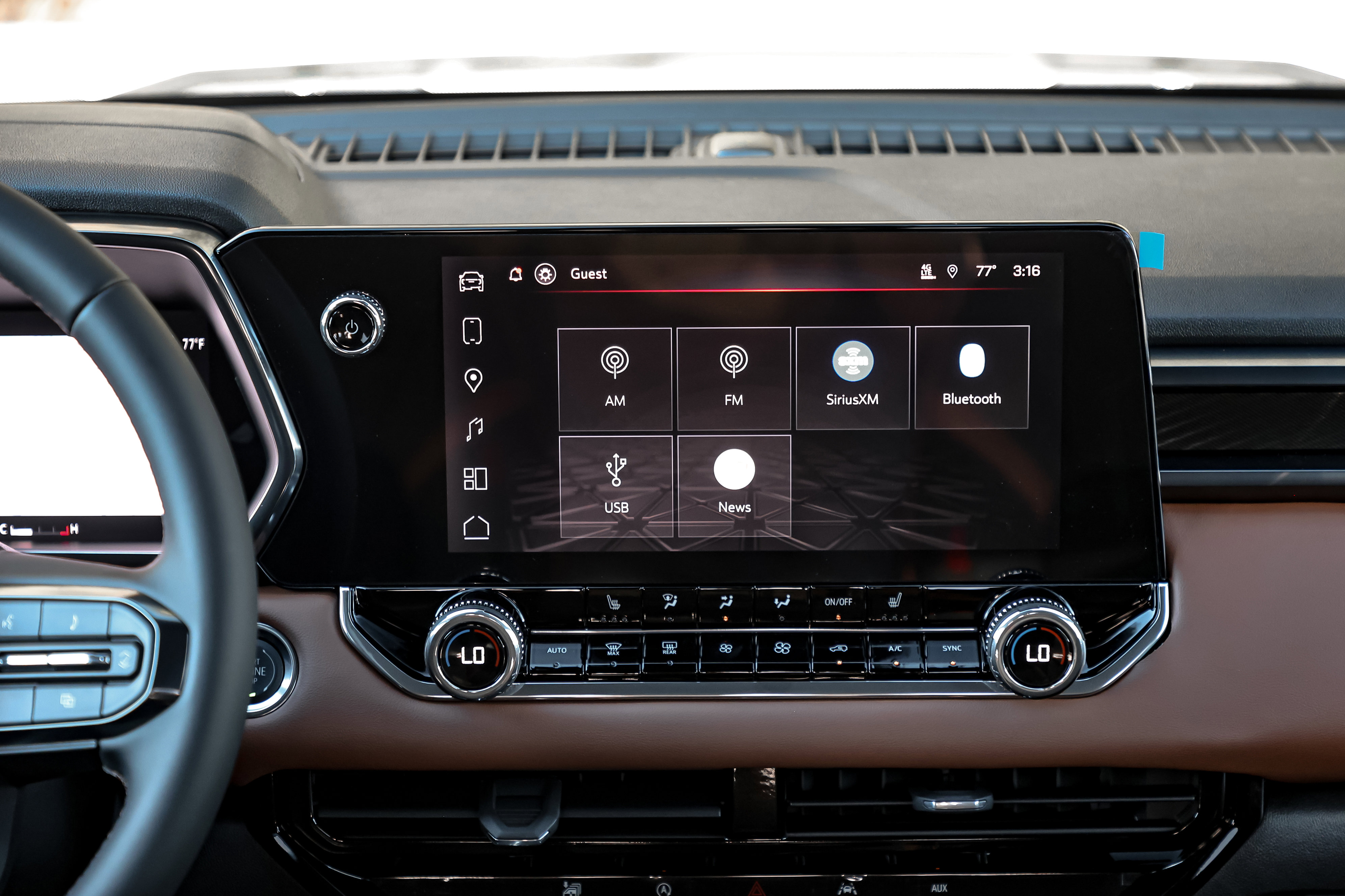 New 2026 GMC Canyon AT4 image 31