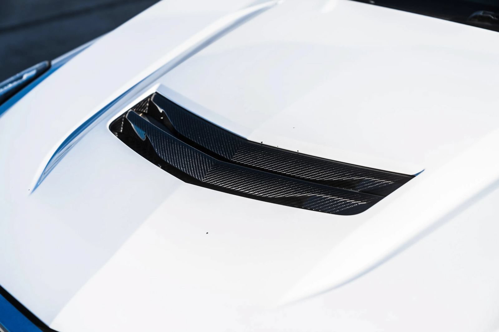 Used 2016 Cadillac ATS V w/ Carbon Fibre Package RWD image 15
