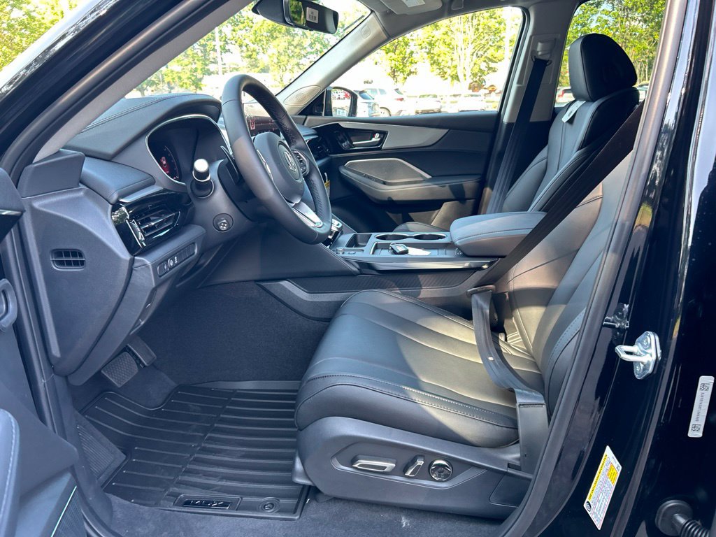 New 2026 Acura MDX SH-AWD image 18