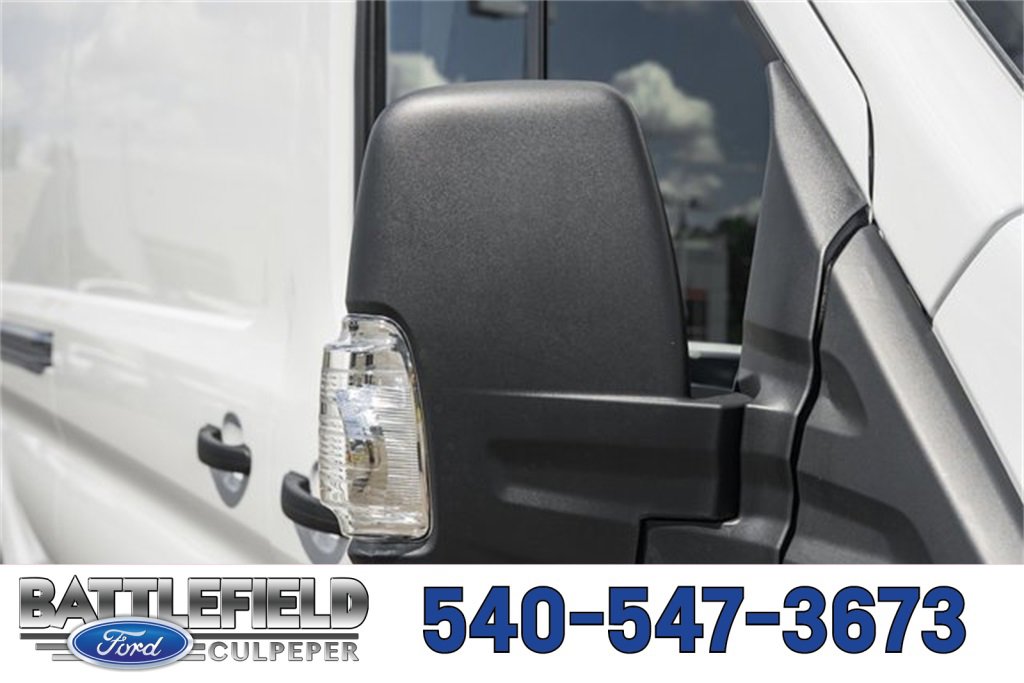 New 2025 Ford Transit 250 148 Medium Roof image 15
