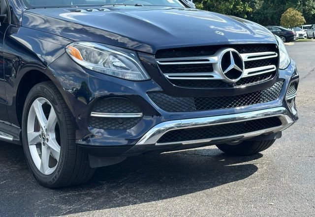 Used 2018 Mercedes-Benz GLE 350 4MATIC image 2