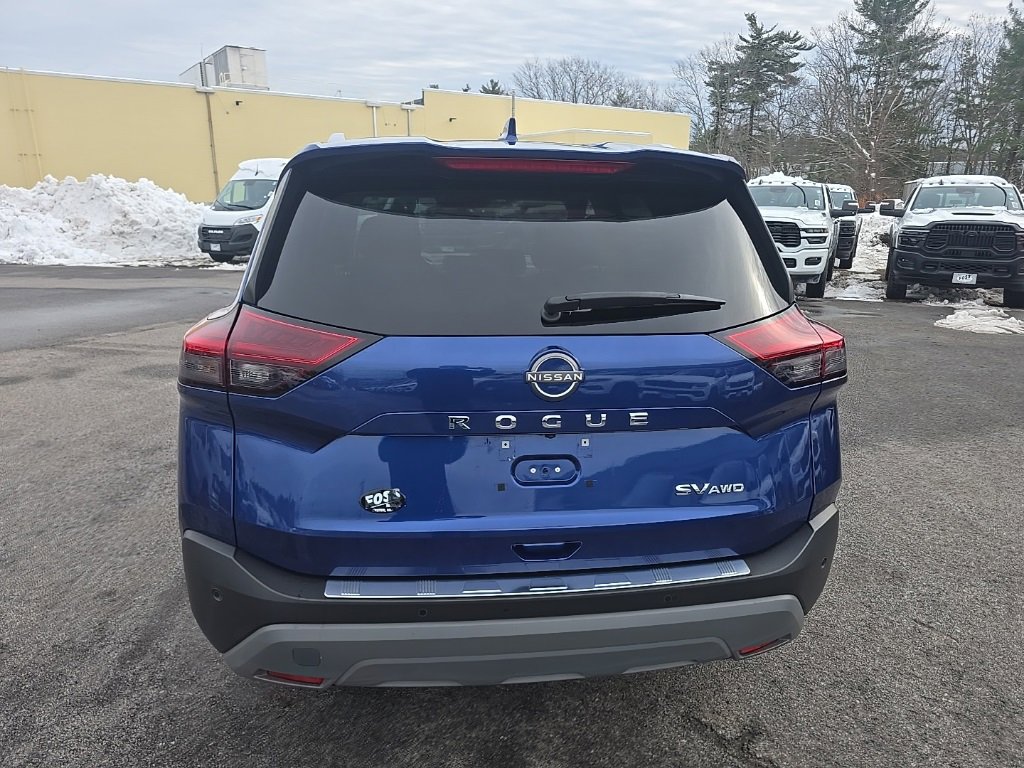 Used 2023 Nissan Rogue SV w/ SV Premium B Package image 6