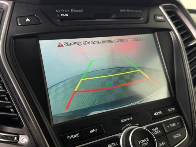 Used 2015 Hyundai Santa Fe Limited w/ Option Group 04 AWD/4WD image 19