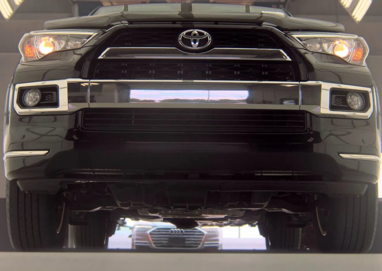 Used 2017 Toyota 4Runner Limited AWD/4WD image 10