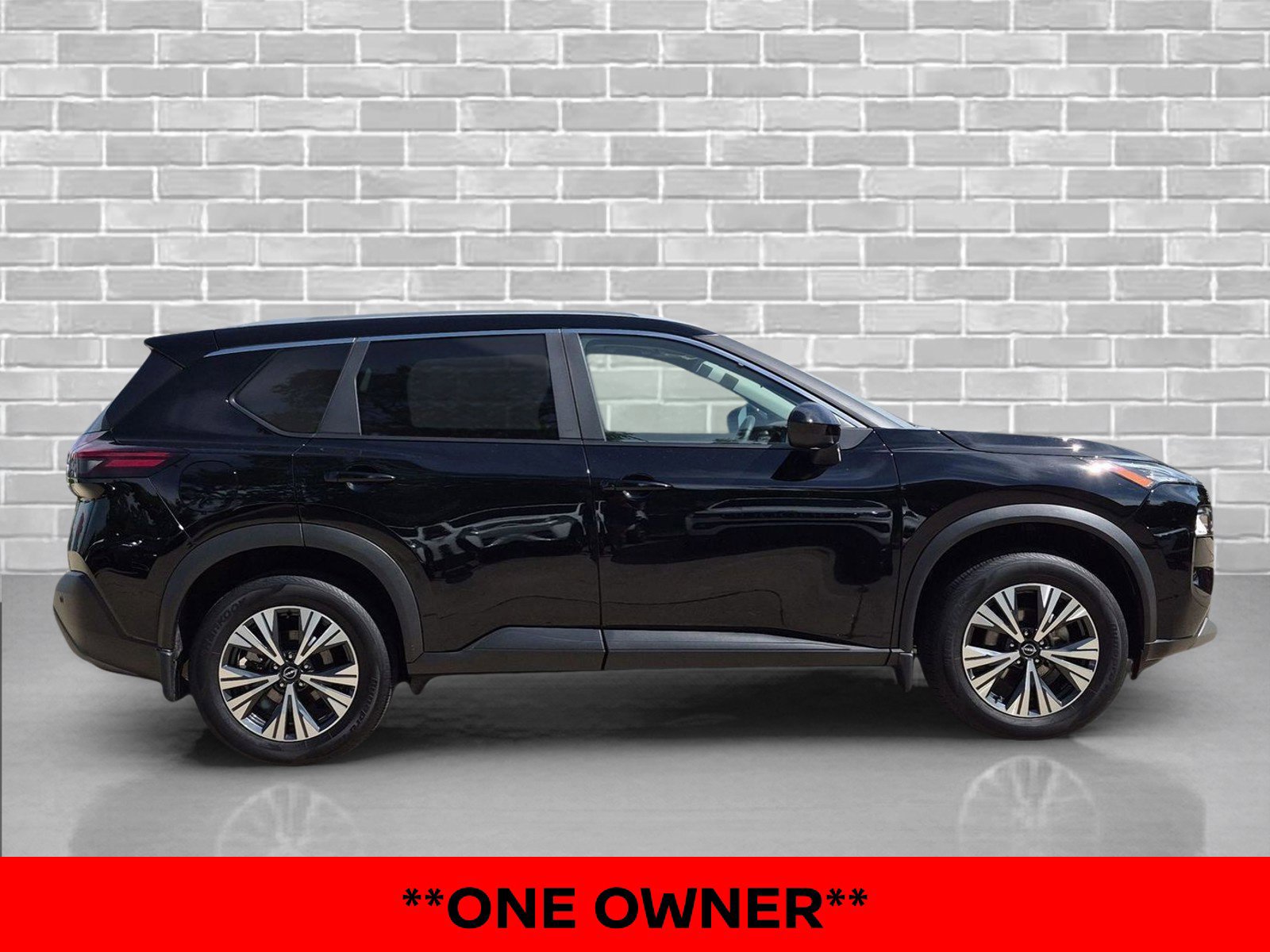 Certified 2023 Nissan Rogue SV w/ SV Premium B Package AWD/4WD image 7