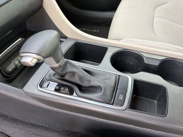 Used 2017 Kia Optima LX w/ Convenience Package FWD image 6