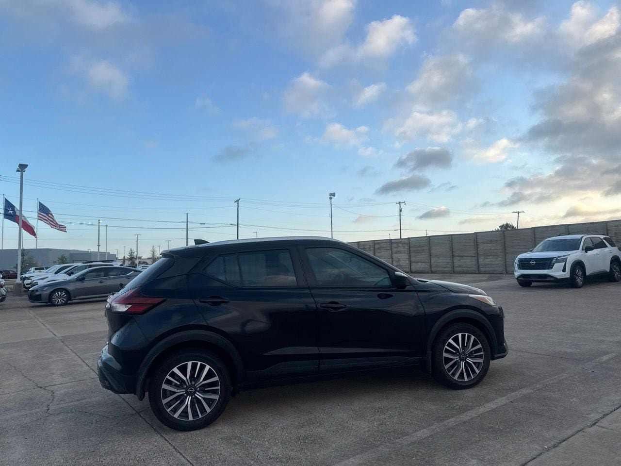 Certified 2023 Nissan Kicks SV FWD image 24