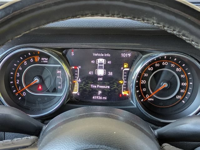 Used 2022 Jeep Gladiator Sport AWD/4WD image 29
