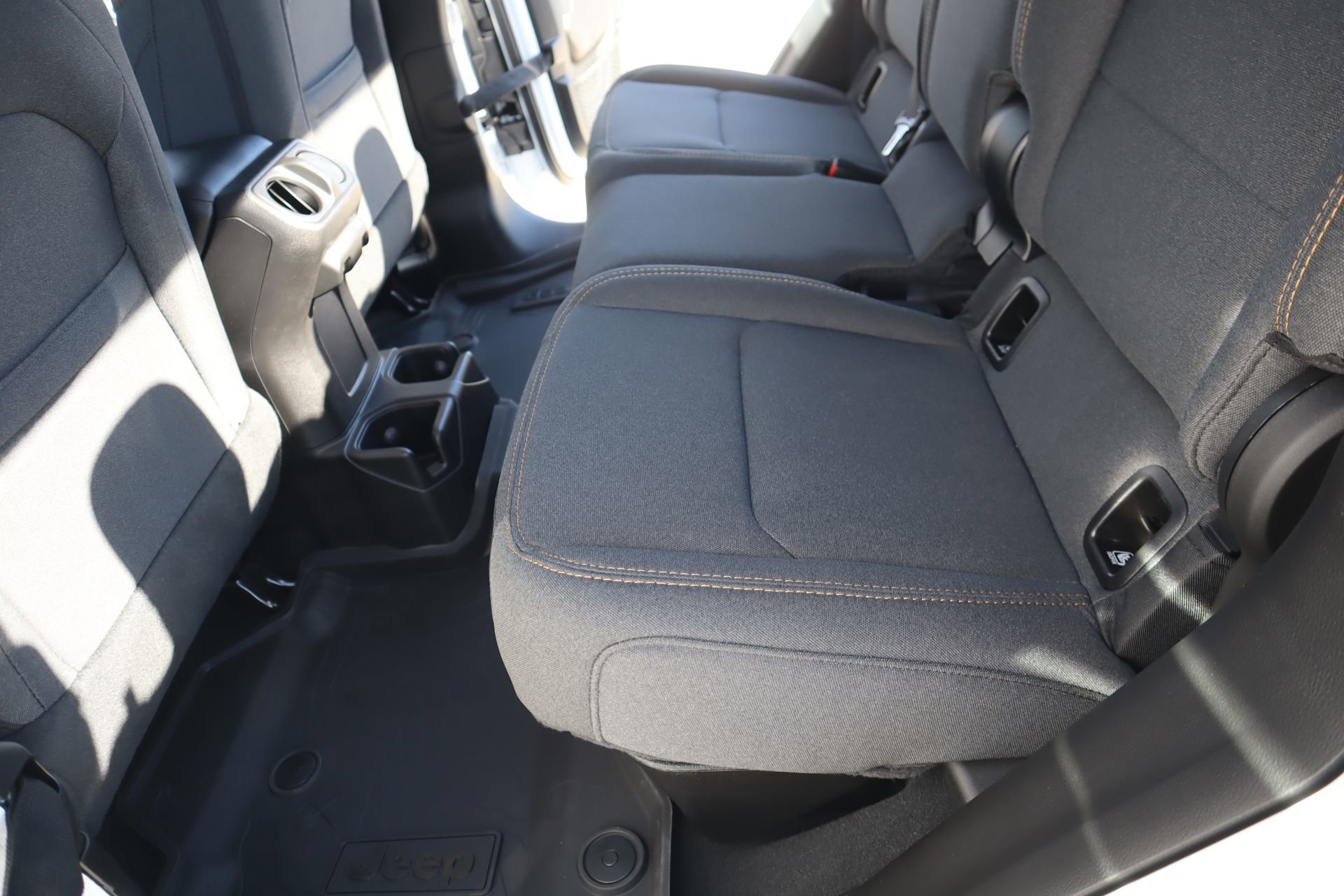 New 2026 Jeep Gladiator Sport image 11