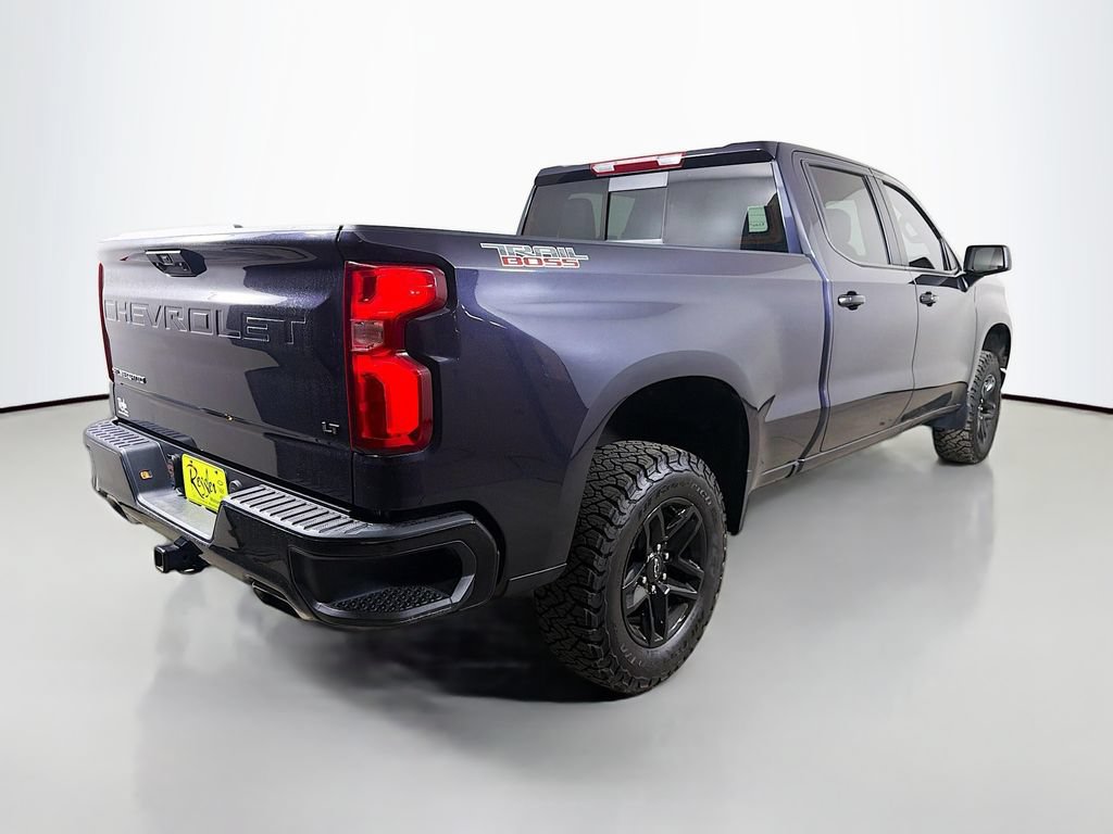Used 2024 Chevrolet Silverado 1500 LT Trail Boss w/ Convenience Package II AWD/4WD image 6