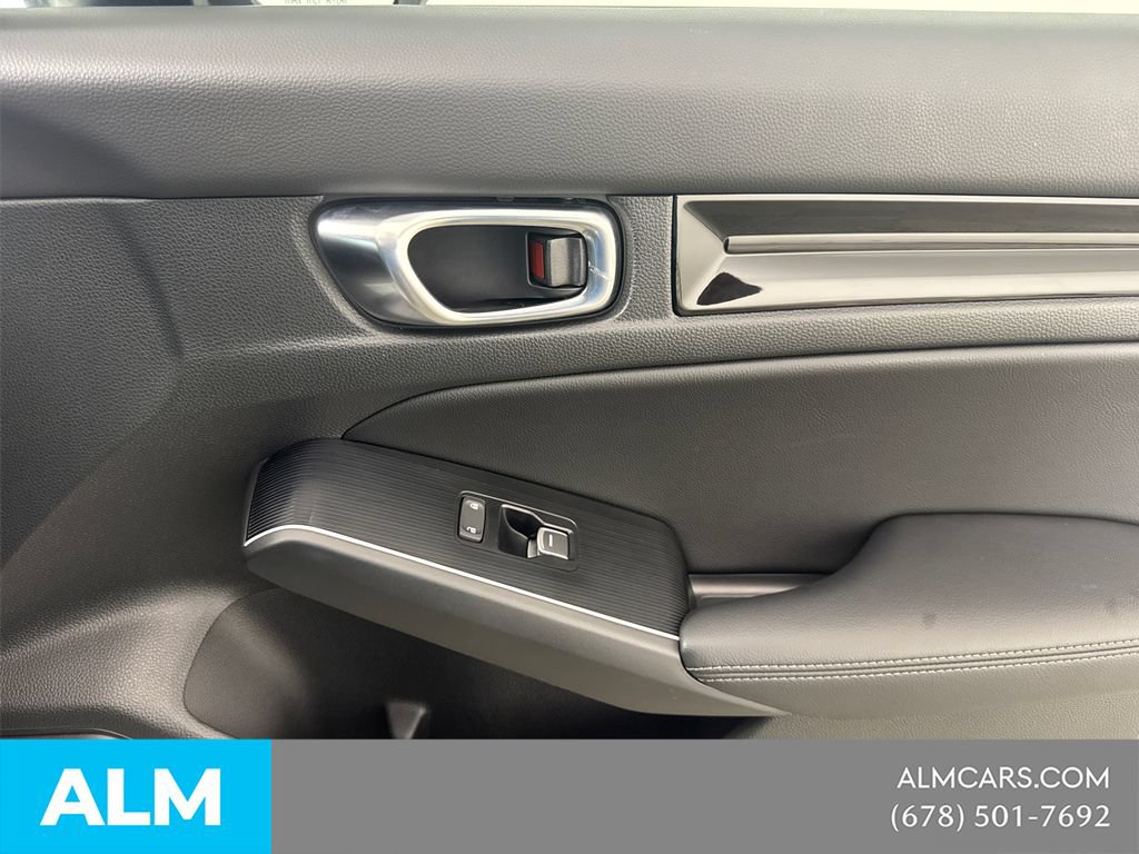 Used 2025 Honda Civic Sport image 17