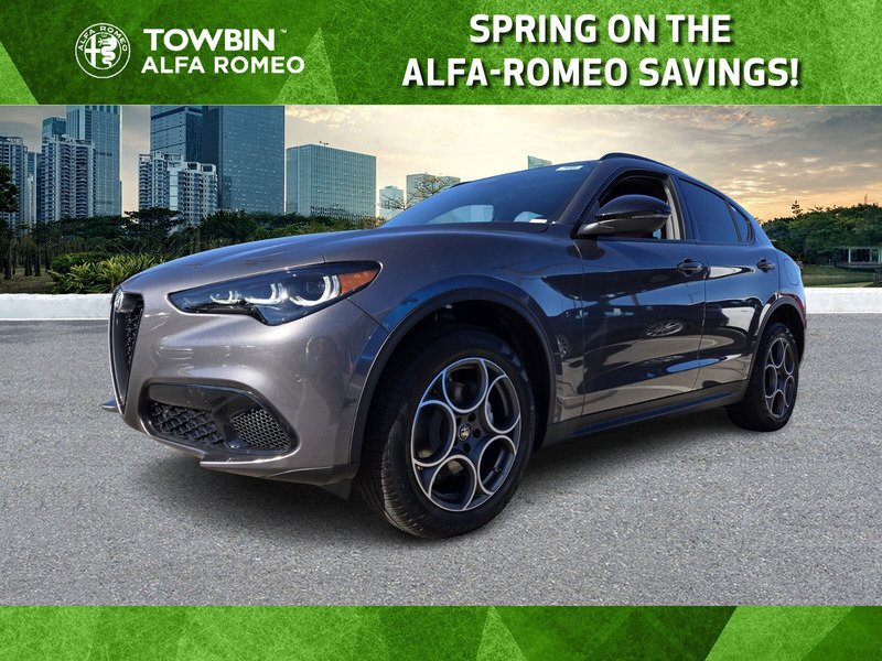 New 2025 Alfa Romeo Stelvio Sprint AWD/4WD video 1