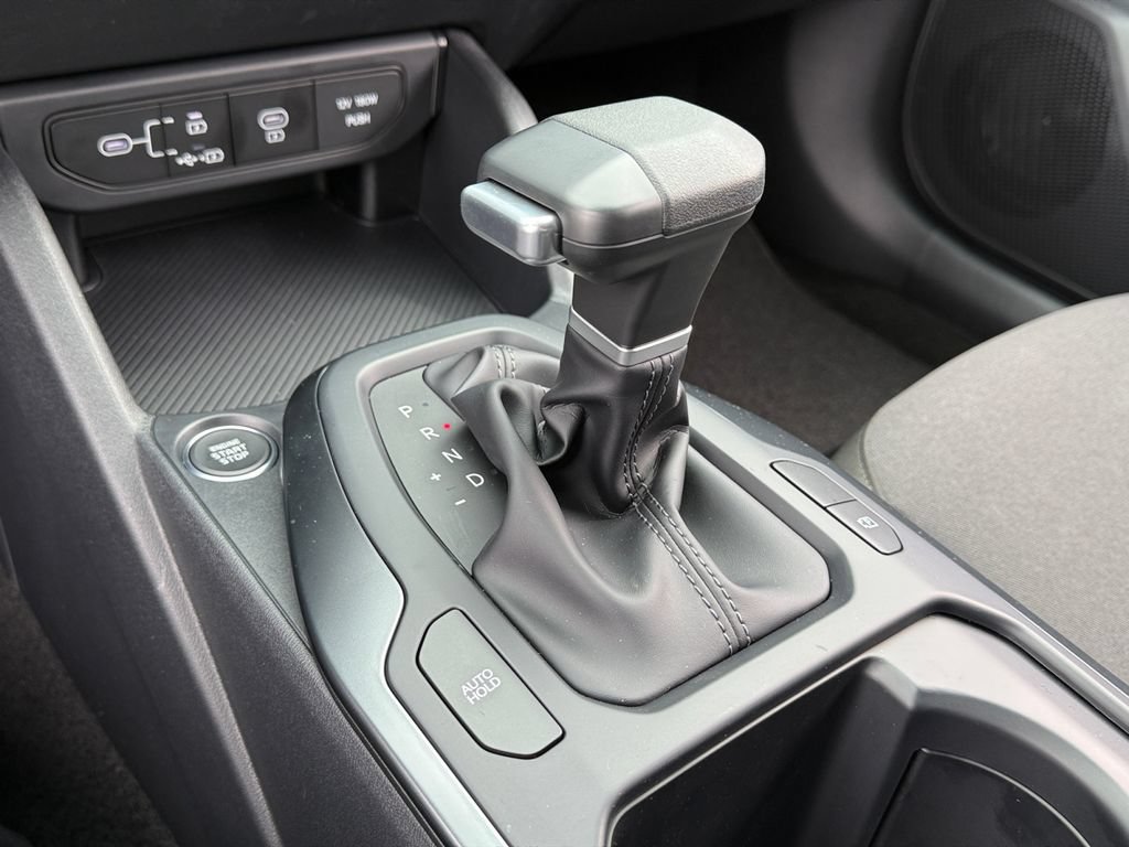 New 2026 Kia K4 FWD image 19