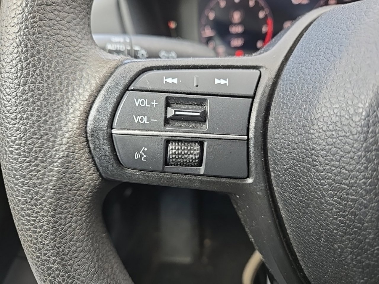 Used 2023 Honda Accord LX image 19