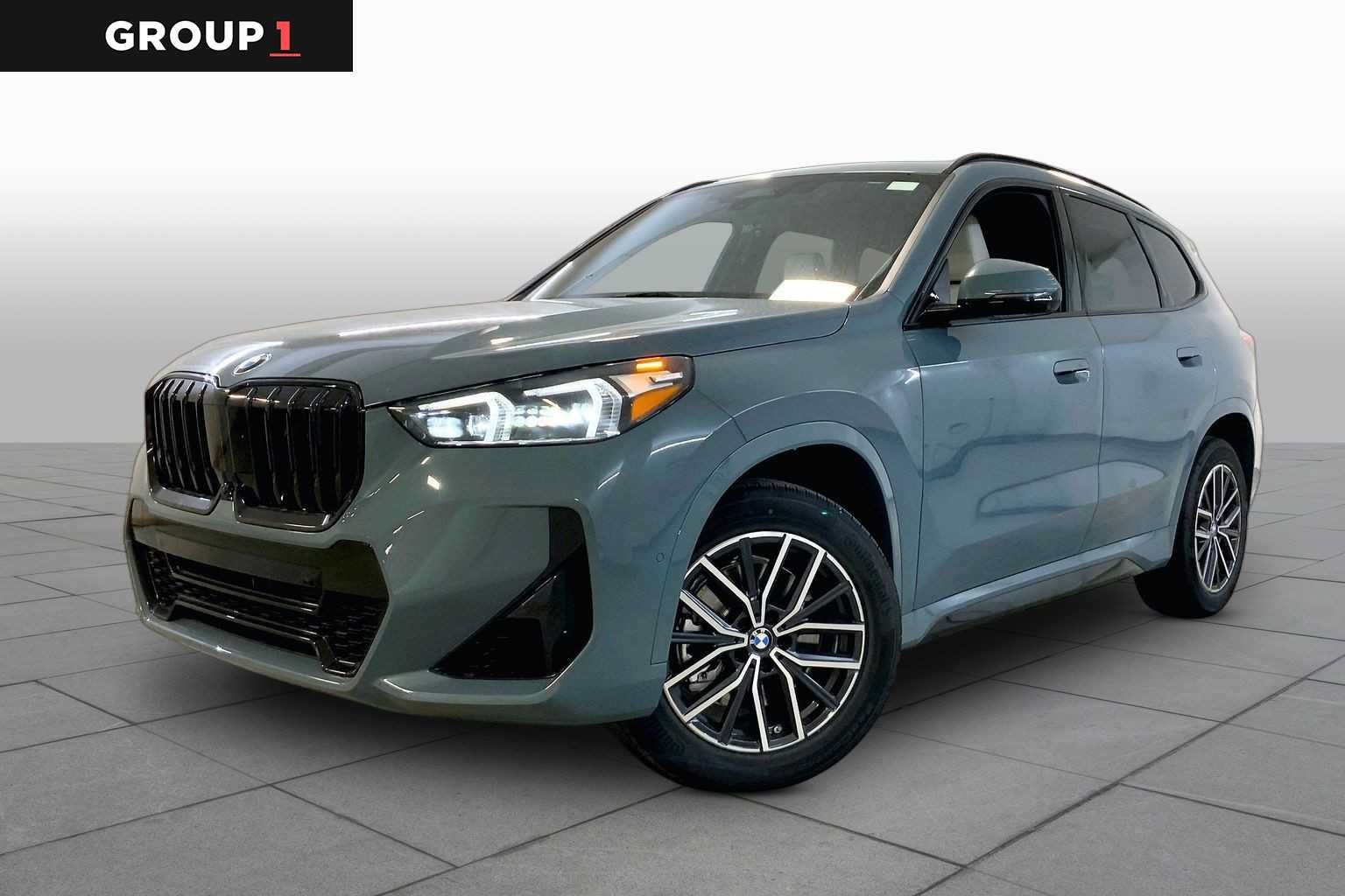 New 2026 BMW X1 xDrive28i w/ Technology Package AWD/4WD image 1