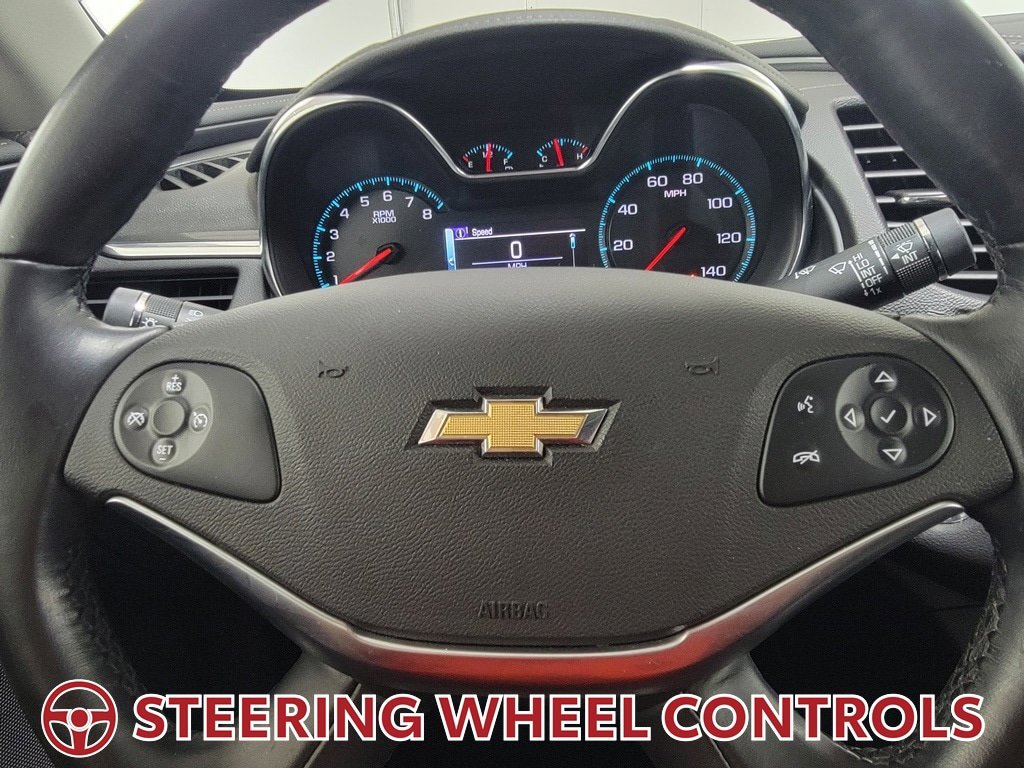 Used 2018 Chevrolet Impala LT FWD image 19