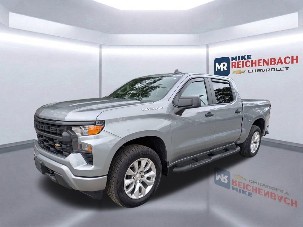 Used 2024 Chevrolet Silverado 1500 Custom AWD/4WD image 8