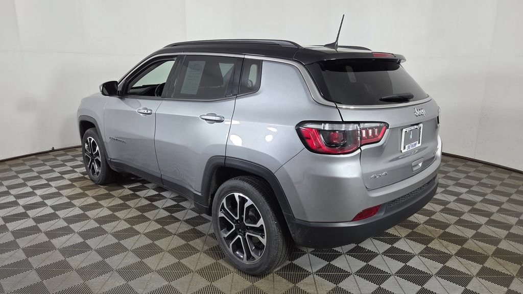 Used 2022 Jeep Compass Limited AWD/4WD image 6