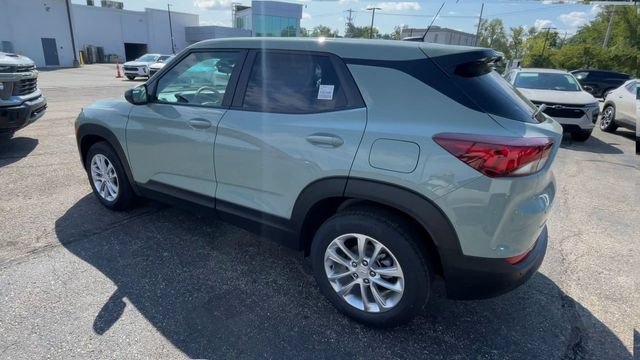 New 2026 Chevrolet TrailBlazer LS w/ LS Convenience Package FWD image 8