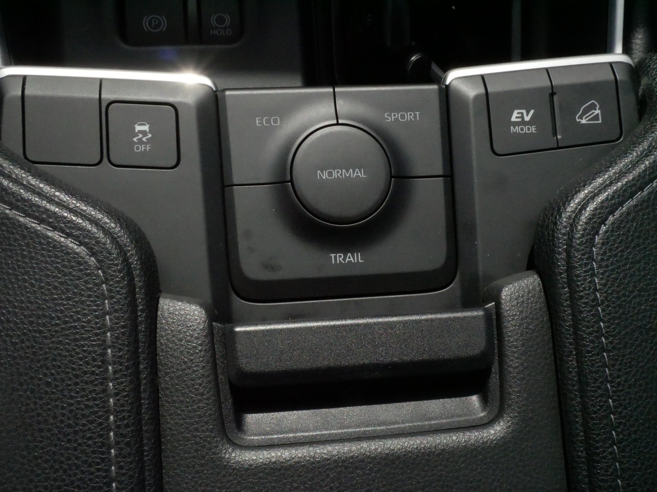 Certified 2025 Toyota Grand Highlander AWD Hybrid image 33