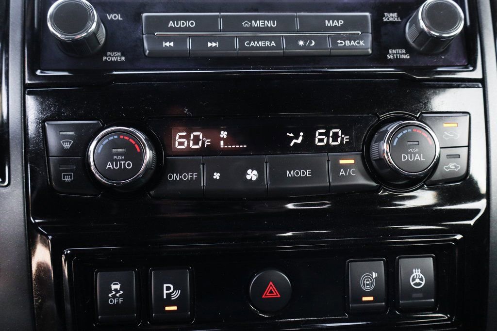 Used 2023 Nissan Titan PRO-4X w/ Pro-4x Convenience Package AWD/4WD image 36