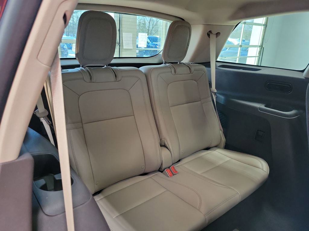 Used 2024 Lincoln Aviator Reserve w/ Elements Package Plus image 18