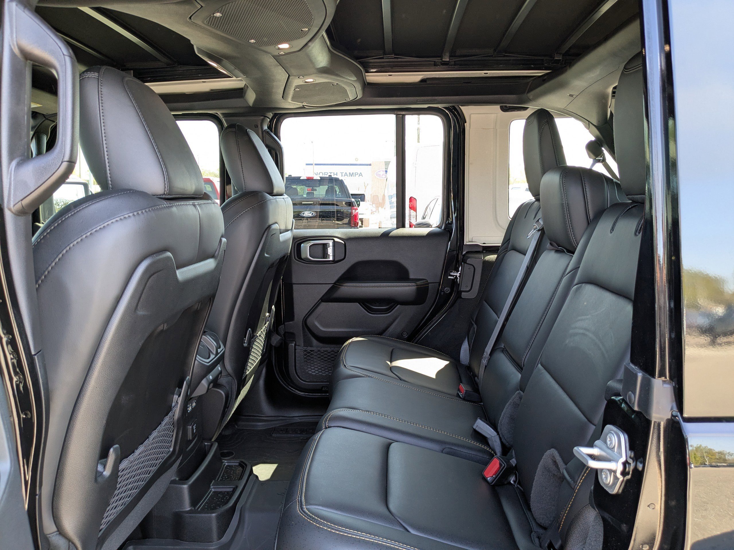 Used 2024 Jeep Wrangler Unlimited Rubicon 392 image 13