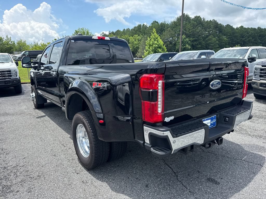 Used 2025 Ford F350 Lariat w/ Chrome Package AWD/4WD image 5
