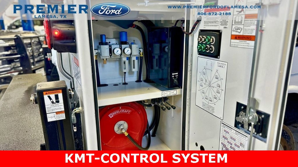 New 2024 Ford F550 4x4 Crew Cab Super Duty image 32