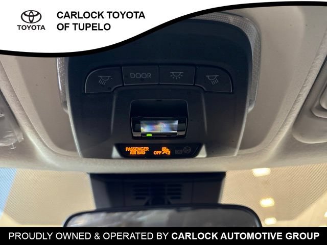 Used 2026 Toyota Corolla LE FWD image 31