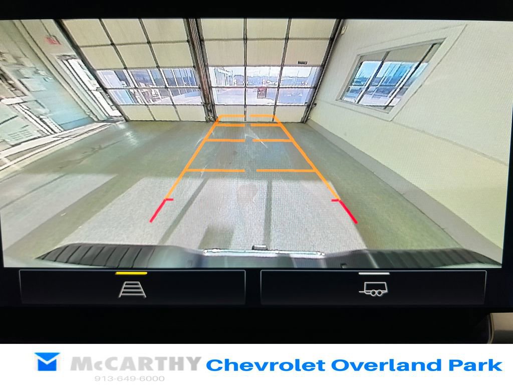 Used 2025 Chevrolet Silverado 2500 LT w/ Convenience Package image 21