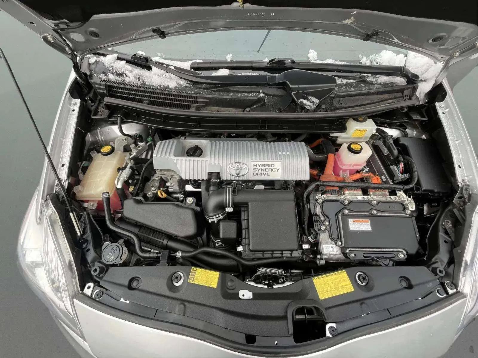 Used 2014 Toyota Prius Two image 16