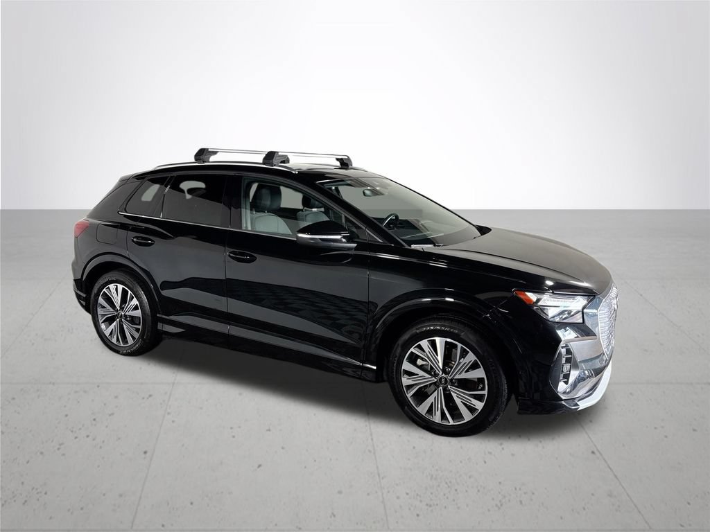 Used 2023 Audi Q4 e-tron Premium Plus w/ Premium Plus RWD image 4