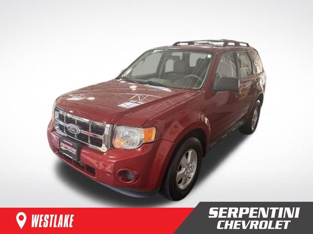 Used 2010 Ford Escape XLS FWD image 1