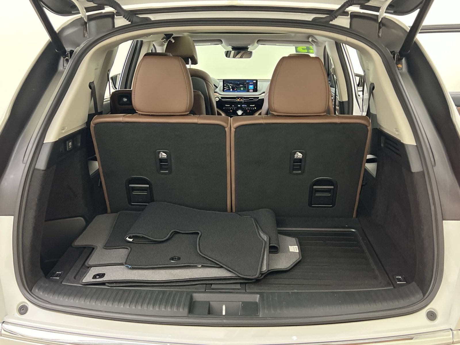 Used 2023 Acura MDX SH-AWD w/ Technology Package image 26