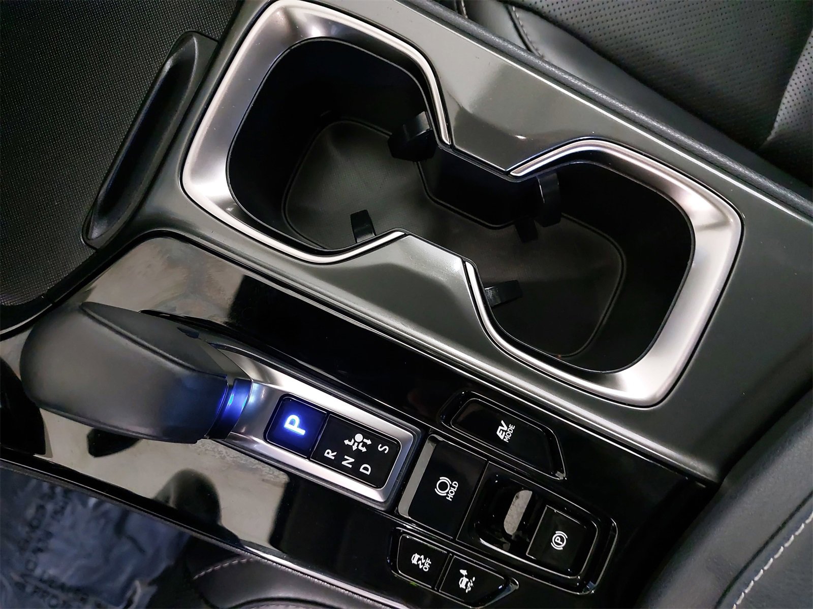 Used 2025 Lexus NX 350h AWD w/ Premium Package image 27