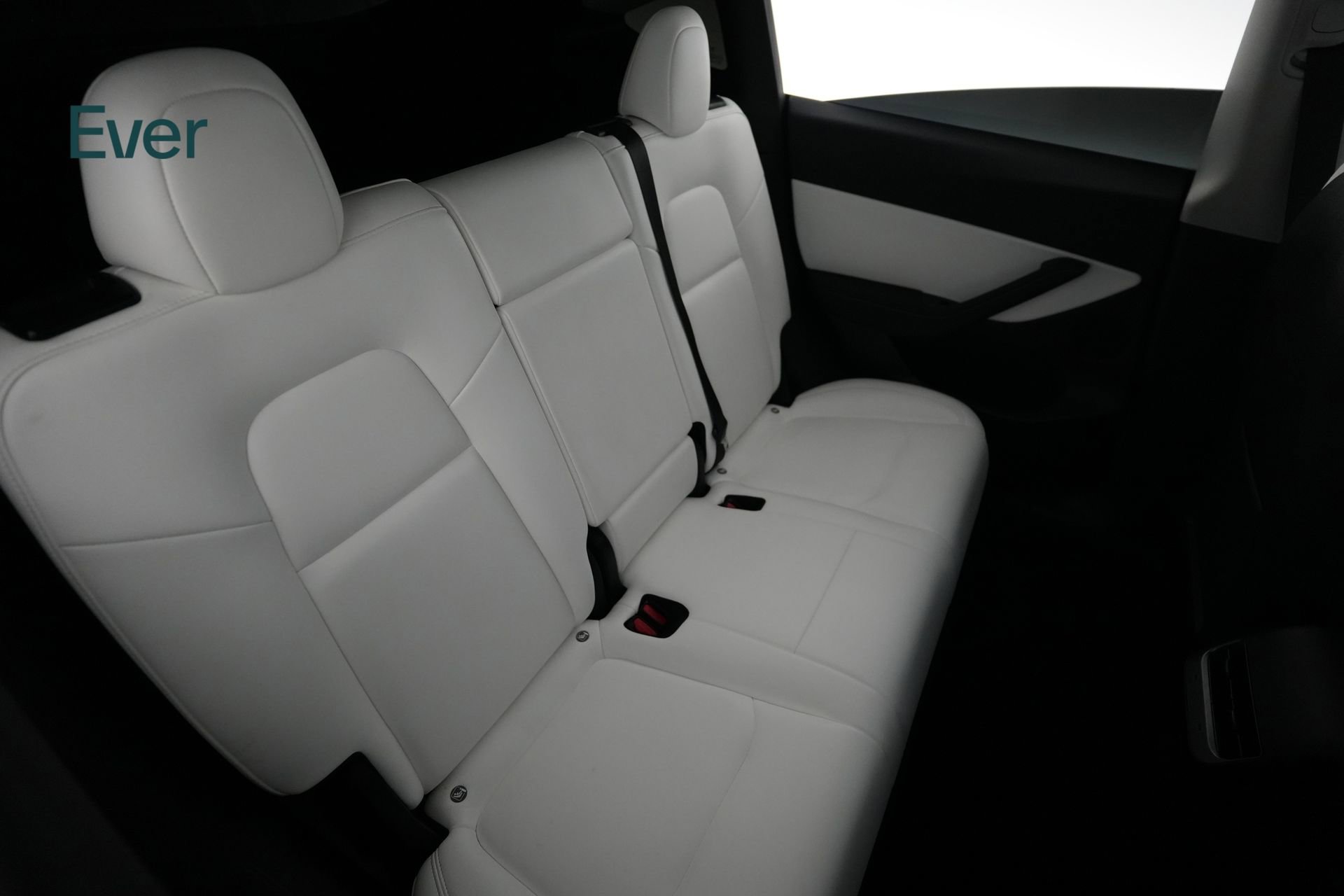 Used 2022 Tesla Model Y Performance image 5